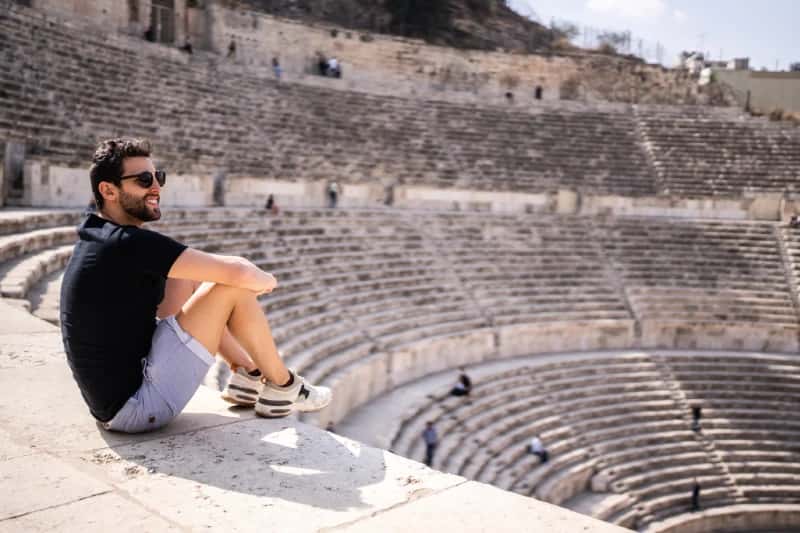 tourImage